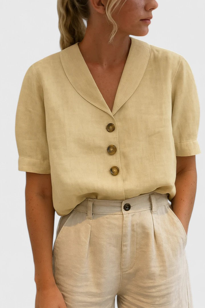 Stephanie | Camicia abbottonata a maniche corte con colletto aperto